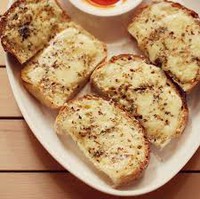 Cheesy garlic bread